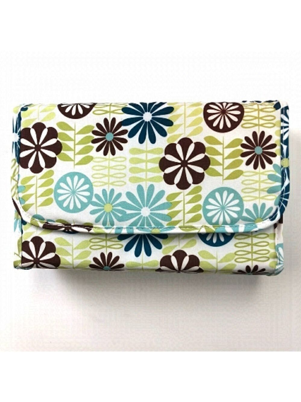 travel cosmetics case NEW folding with bath pouf and bottles